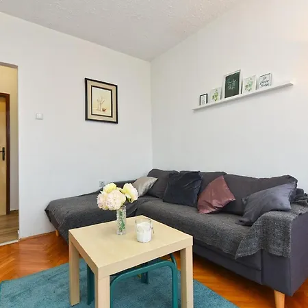 Apartment Fuer 4 Personen Ca 90 Qm In Medulin, Istrien Suedkueste Von Istrien *